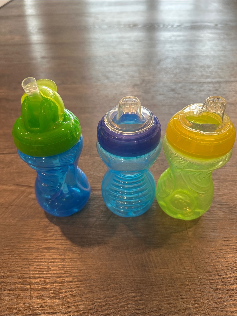 Nuby BUNDLE (3) Blue/Green/Yellow No Spill Easy Grip Kid Sippy Cups